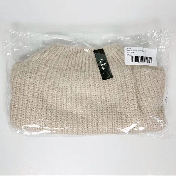 Lulus - Picture 3 of 4